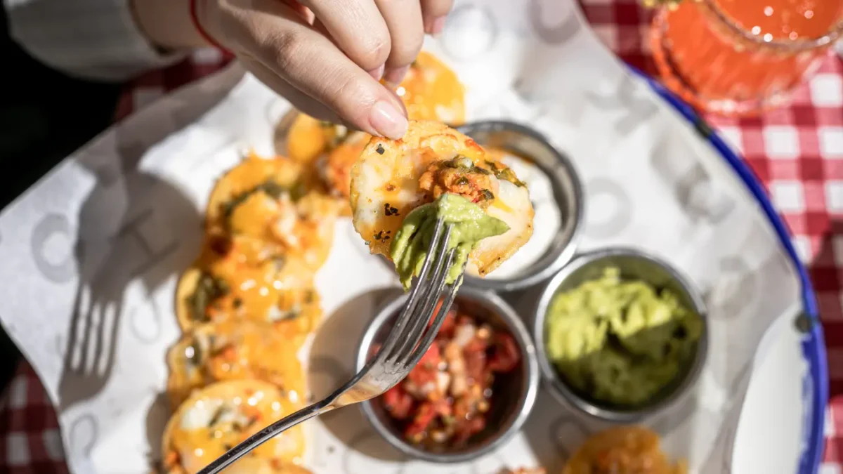¿Es seguro comer en la calle? Los alimentos con mayor riesgo de Salmonella