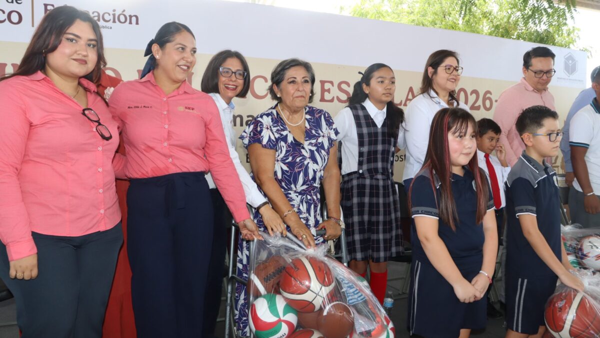 Inicia el ciclo escolar 2026-2027 con más de 220 mil estudiantes en BCS