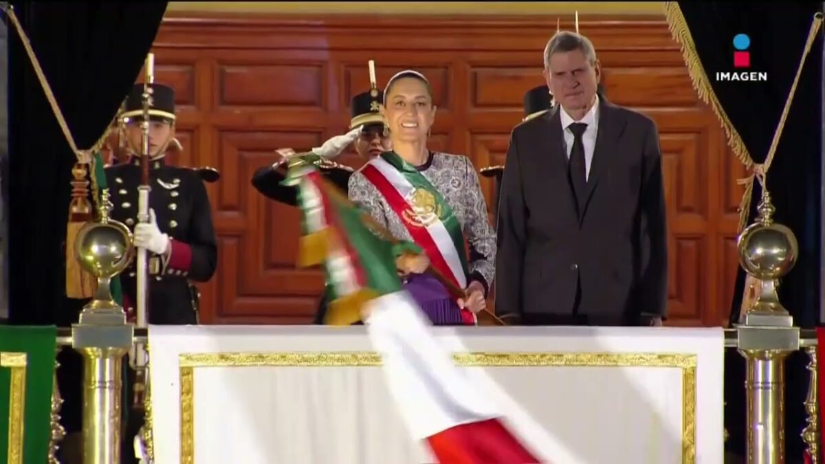 Sheinbaum anticipa “sorpresa” con nuevos héroes y heroínas en el Grito
