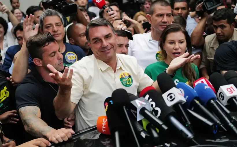 Bolsonaro aventaja a Lula: elección presidencial en Brasil va a segunda vuelta