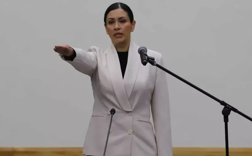 Blanca Cruz asume presidencia interina del INE: revisará contratos de Taddei