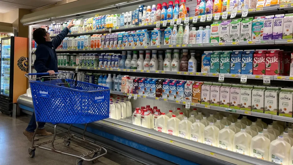 Leche entera, light o deslactosada: qué cambia realmente