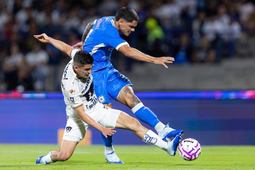 ¡Partidazo! Pumas y Cruz Azul reparten puntos tras lluvia de goles en Ciudad Universitaria