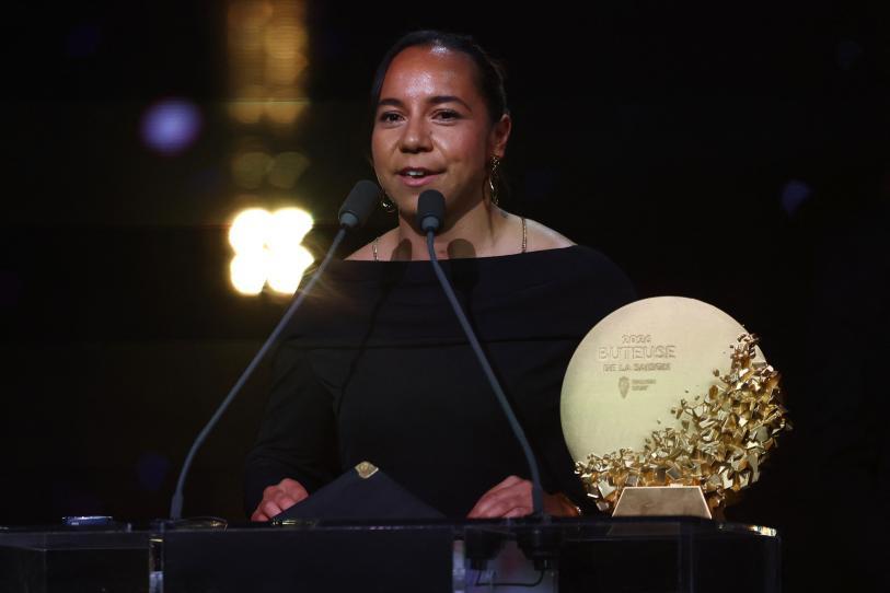 Balón de Oro 2026: Charlyn Corral, la mexicana gana el premio a la mejor delantera del mundo