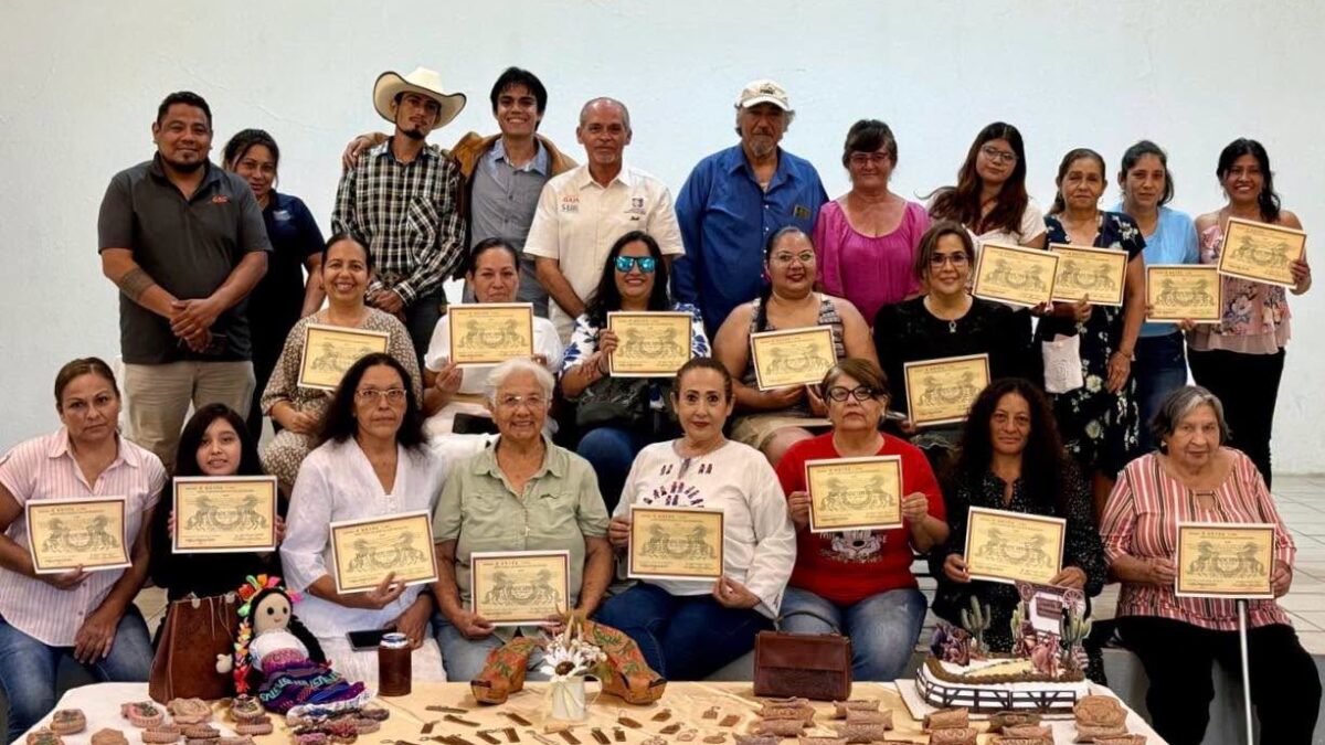 Concluye taller de Talabartería Sudcaliforniana en el Pueblo Histórico de Miraflores: SETUE