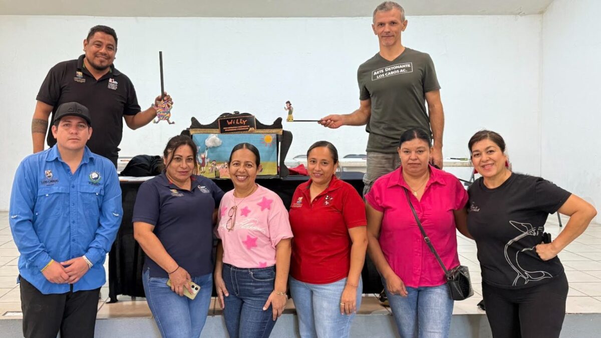 Lleva XV Ayuntamiento de Los Cabos arte y cultura a la niñez de Miraflores