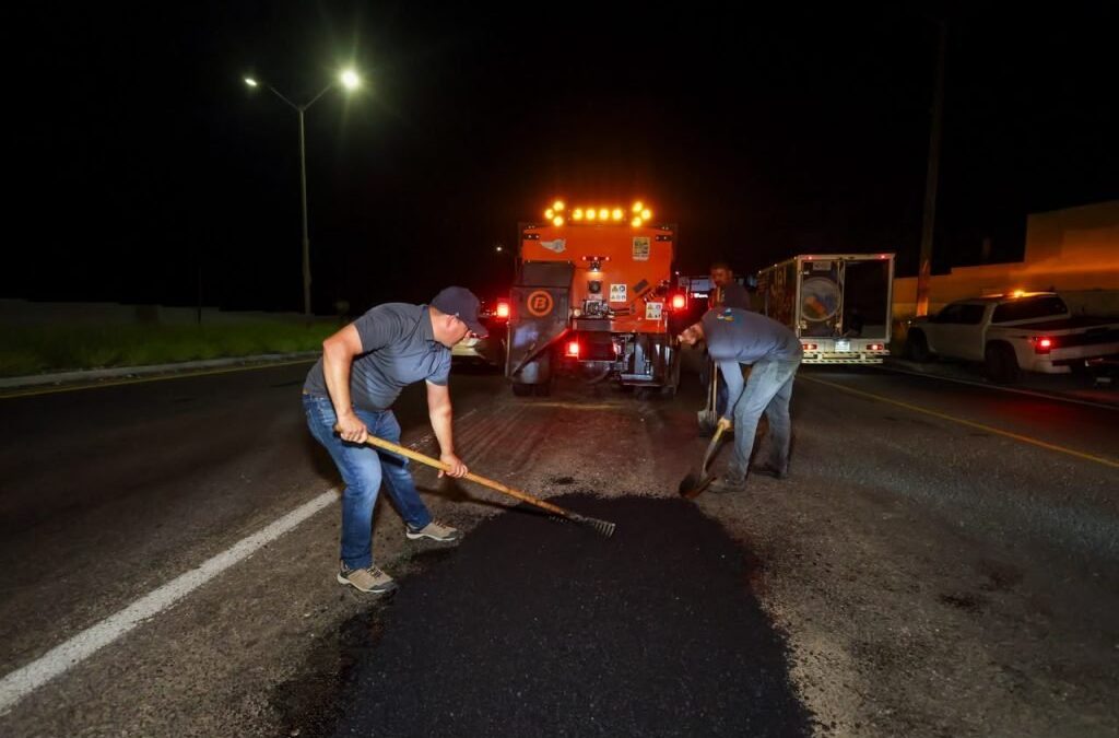 Instruye Christian Agúndez duplicar cuadrillas de bacheo en todo el municipio de Los Cabos